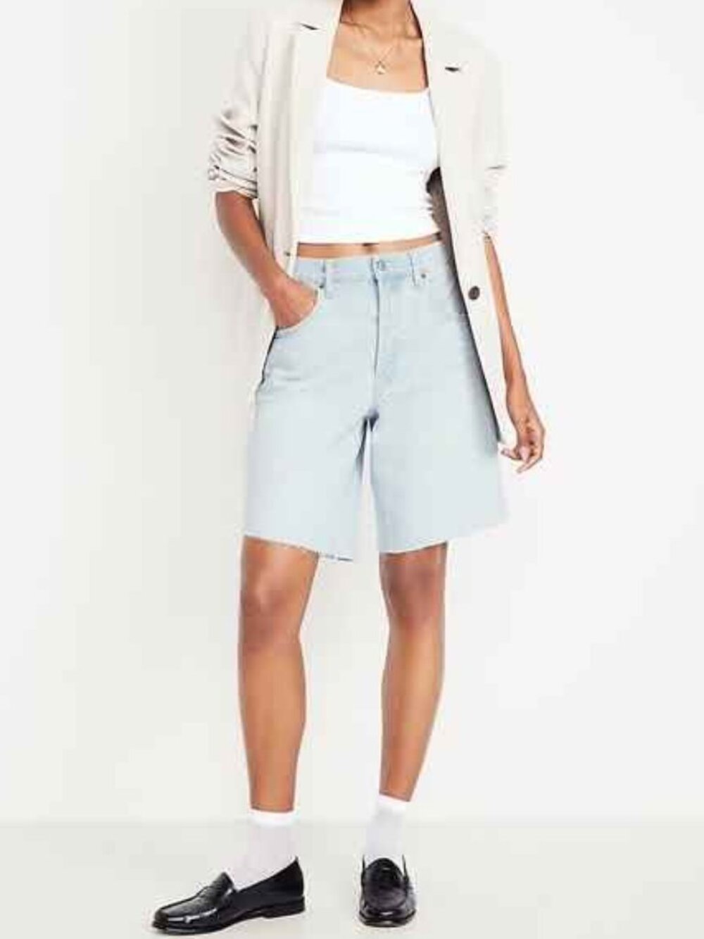 Old Navy Mid-Rise Light Dip Baggy Cut-Off Jean Bermuda Shorts/NWT/10